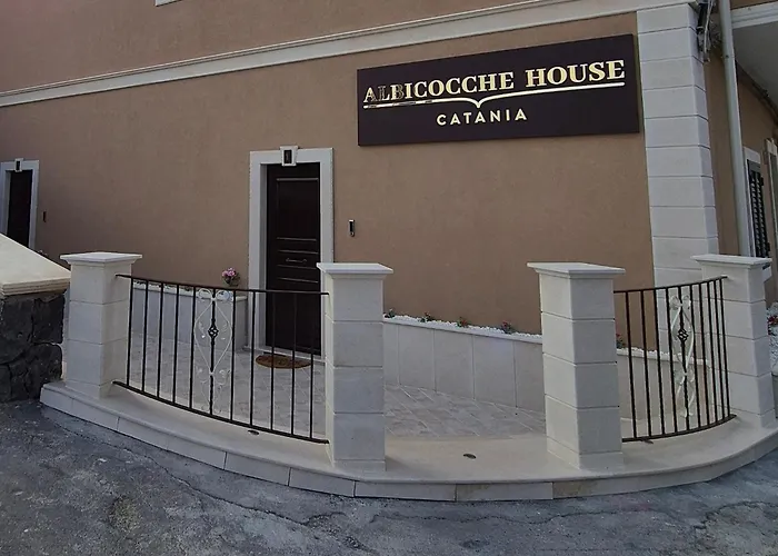 Affittacamere Albicocche 4*